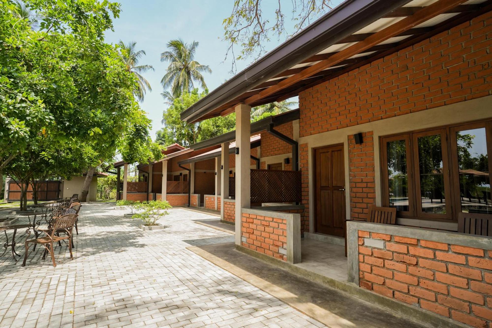 Malala Retreat Hotel Hambantota Kültér fotó